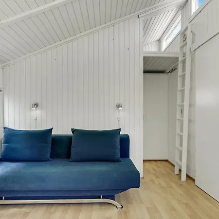 Lovely In With Kitchen Holiday home *